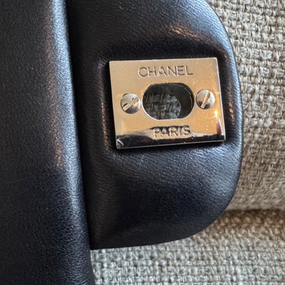 Chanel Flap Bag - Picture 5 of 8